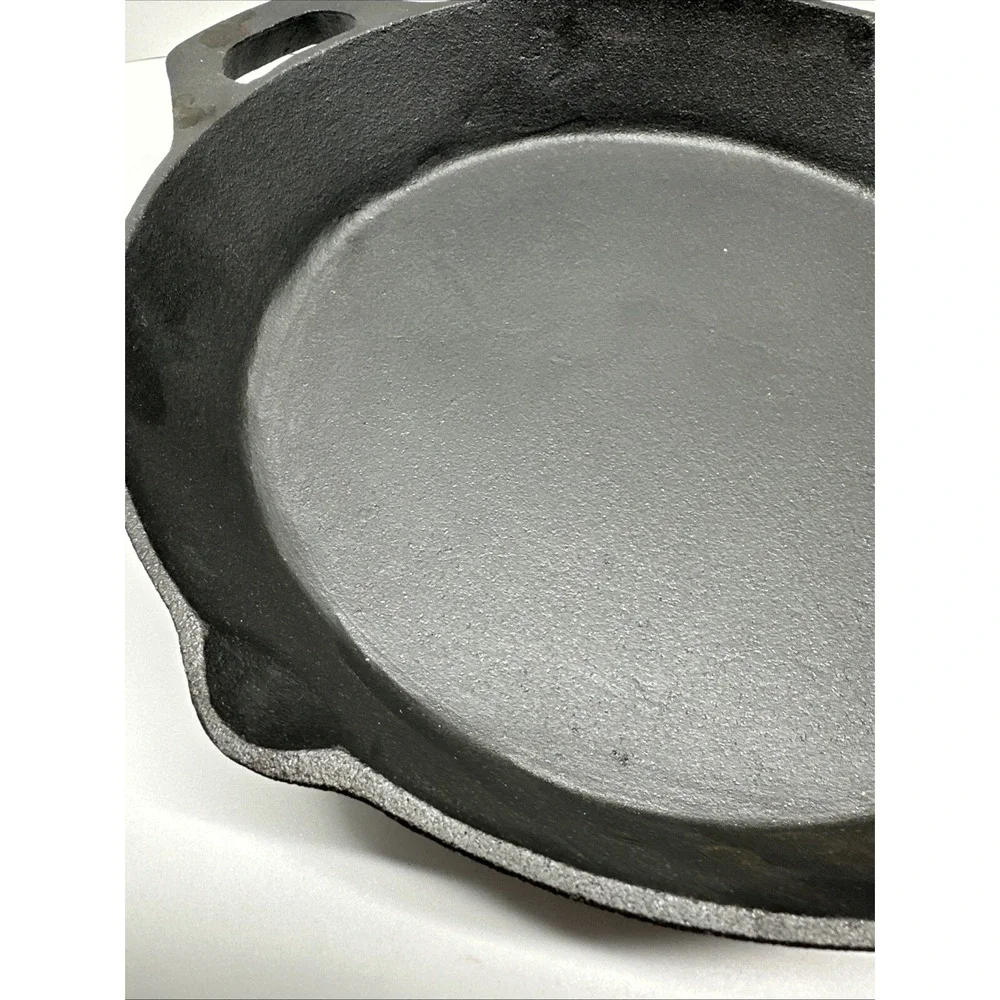 Tomlinson Cast Iron 12